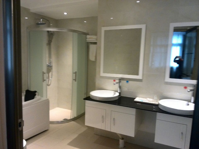 Bathroom, Hexie Hotel, Xianning
