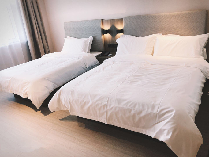 Bedroom 2, Hanting Hotel Heihe Railway Station, Heihe