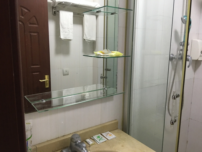 Bathroom, Huashu Hotel (Jiuxin Highway, Songjiang Caohejing Development Zone), Shanghai