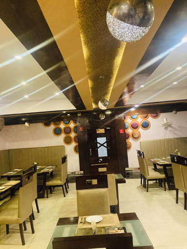 Food & Drinks 3, Hotel JS, Sahibzada Ajit Singh Nagar