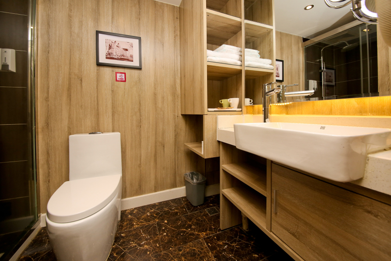 Bathroom 2, Yuelai Holiday Hotel (Xi'an Bell and Drum Tower Anding Gate), Xi'an