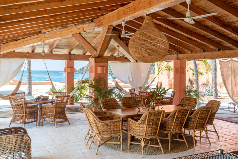 Food & Drinks 5, El Careyes Club & Residences, La Huerta