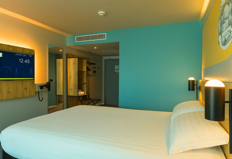 Others 5, B&B HOTEL Warrington, Warrington