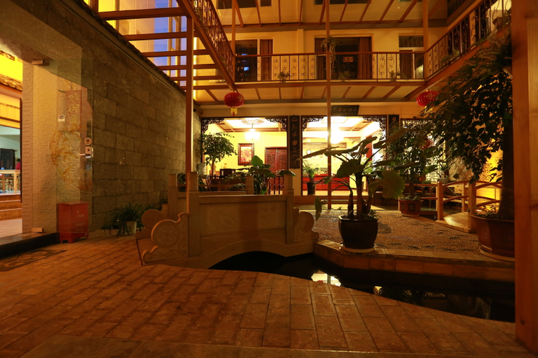 Others 5, Jingzuan Business Hotel, Lijiang