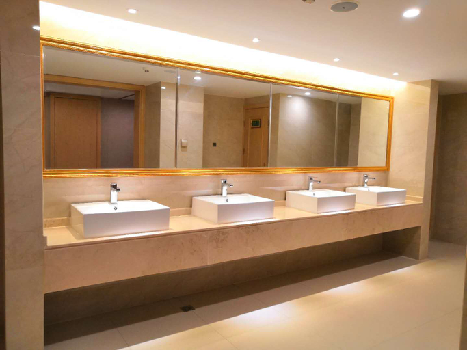 Bathroom 3, Vienna Hotel Nanning Xiangsi Lake University Town, Nanning