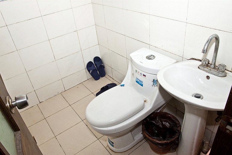 Bathroom 3, 99inn Selected (Shanghai South Station Metro Station), Shanghai