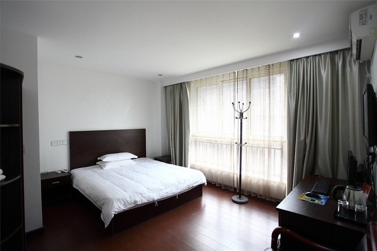 Bedroom 2, Xindu Hotel (Ningbo Railway Station ), Ningbo
