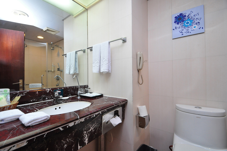Bathroom 3, Cixi Hotel, Ningbo