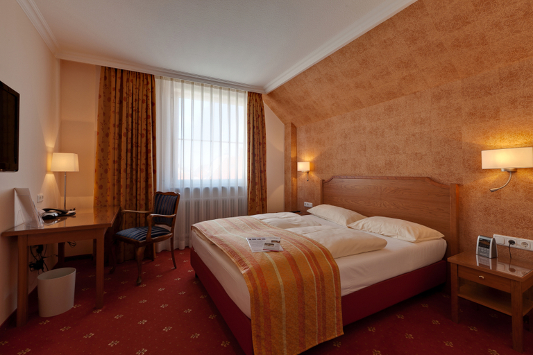 Bedroom 3, Goldene Sonne, Landshut