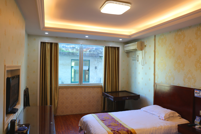 Bedroom 3, Pingyang Dongfeng Hotel, Wenzhou