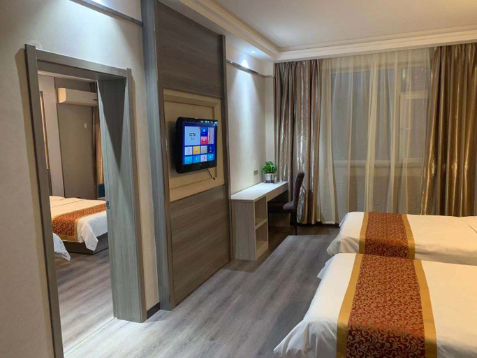 Bedroom 2, Wuqi Tuke Shengli Hotel, Yan'an