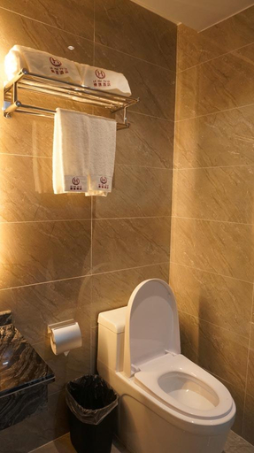 Bathroom 3, Le Hui Hotel, Dongguan