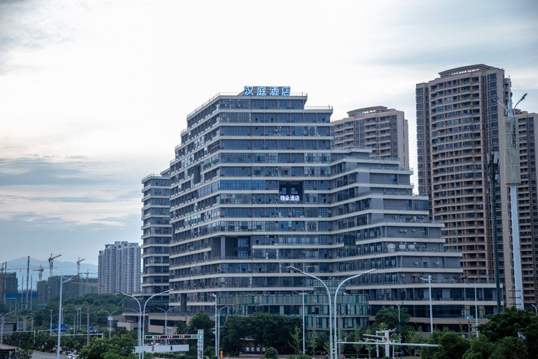 Exterior & Views 1, Hanting Hotel Nanchang West Station, Nanchang