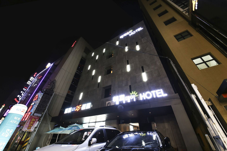 Exterior & Views 2, Happy Day Hotel, Jeju