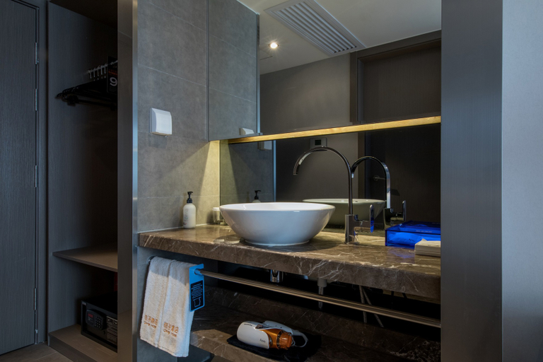 Bathroom, Orange Hotel Guangzhou Sanyuanli, Guangzhou