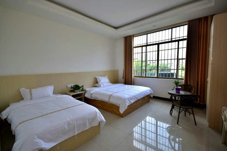 Bedroom 5, Huangyao Xinyi Inn, Hezhou