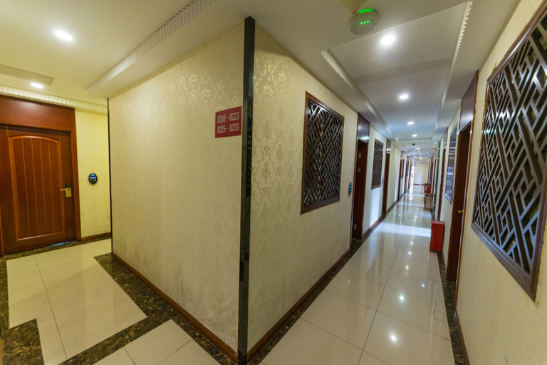 Others 5, Yulong Hotel, Chengdu