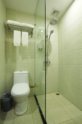 Bathroom 2, ホテル(), Guilin