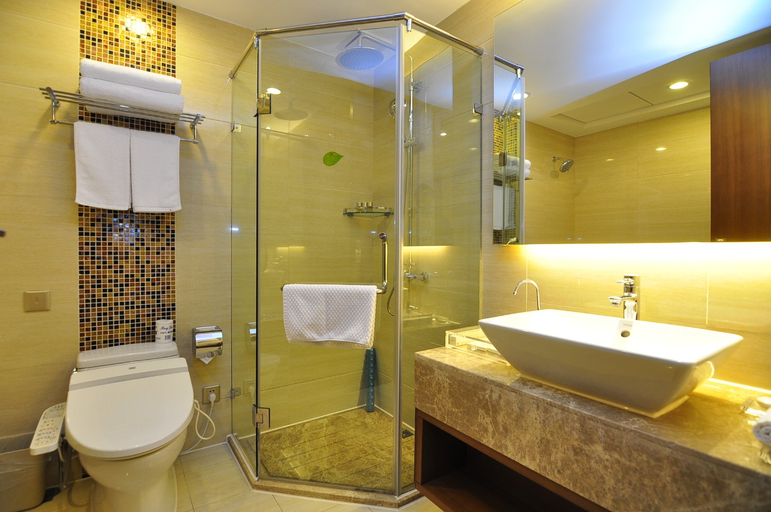 Bathroom 2, Nanjiang Hotel, Kunming