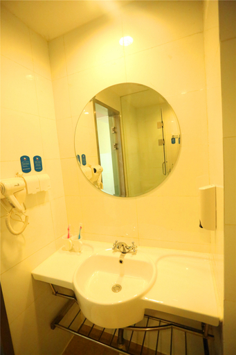 Bathroom 4, HanTing Hotel (Luohe Renmin Road), Luohe