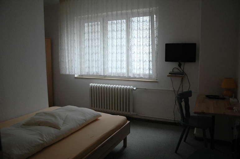 Bedroom 2, Hotel Lamm, Stuttgart