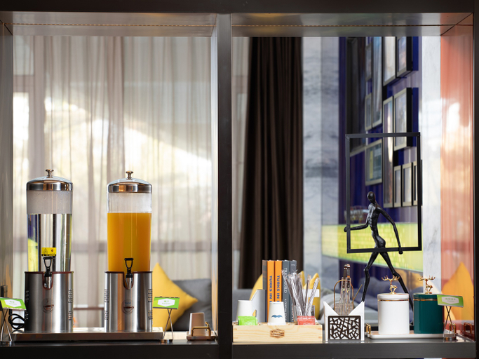 Food & Drinks 4, Hampton by Hilton Tianjin Wuqing, Tianjin