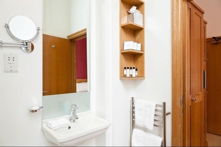 Bathroom, The Rockwell, London