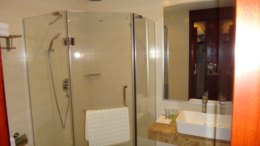 Bathroom 2, 景園玖玖ブティックホテル（広州體育職業技術學院)(景园玖玖精品酒店（广州体育职业技术学院店)), Guangzhou