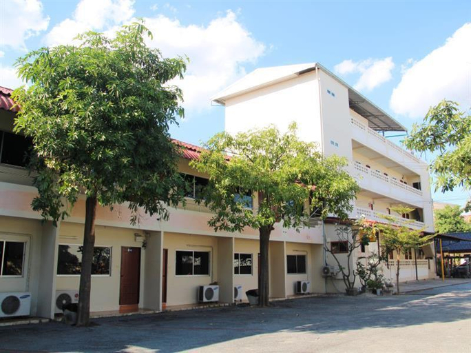 Exterior & Views 5, RACHAPHRUKRESORTLOPBURI, Muang Lop Buri