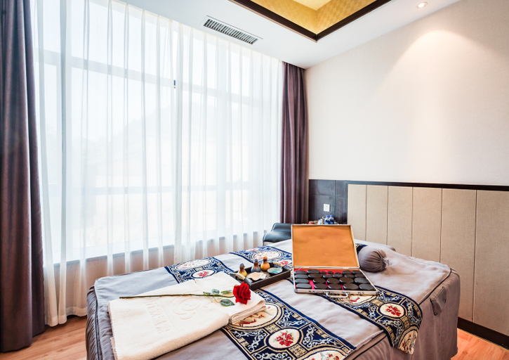 Bedroom 3, Wanxiang Hot Spring Holiday Hotel, Guiyang