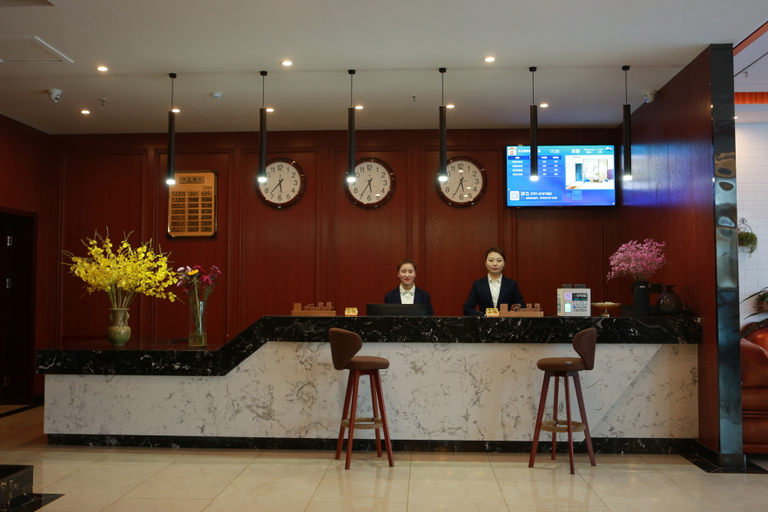 Food & Drinks, Wusu Hongda Hotel, Tacheng