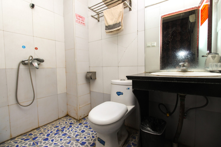 Bathroom 3, Funan My Home Express Hotel, Fuyang