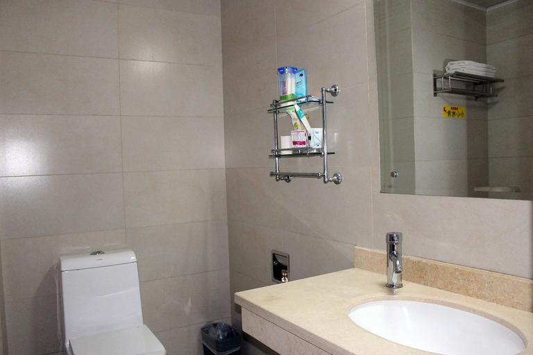 Bathroom 4, Huayi Selected Hotel, Hohhot