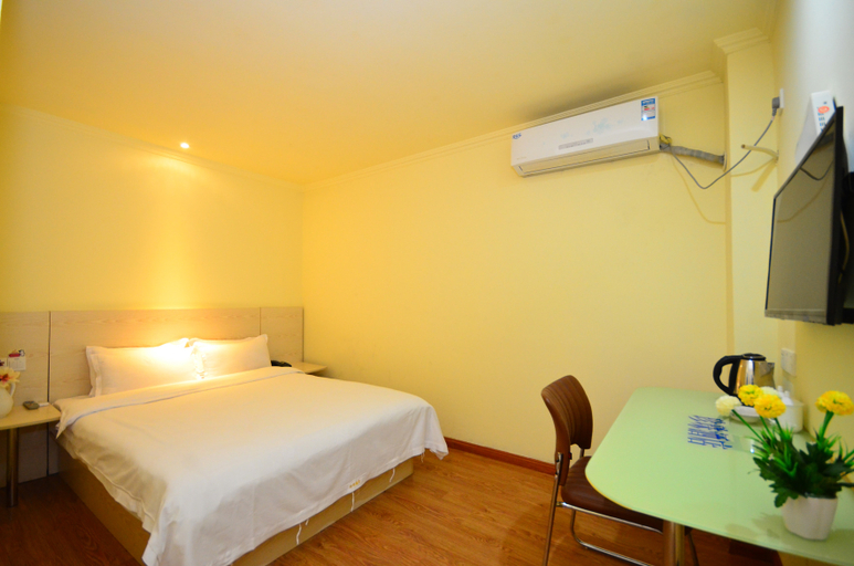 Bedroom 2, Lianyungang Pearl Hotel, Lianyungang