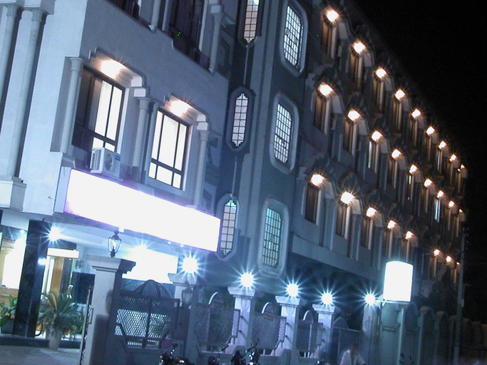 Exterior & Views 2, Hotel Ajanta Palace, Ratlam