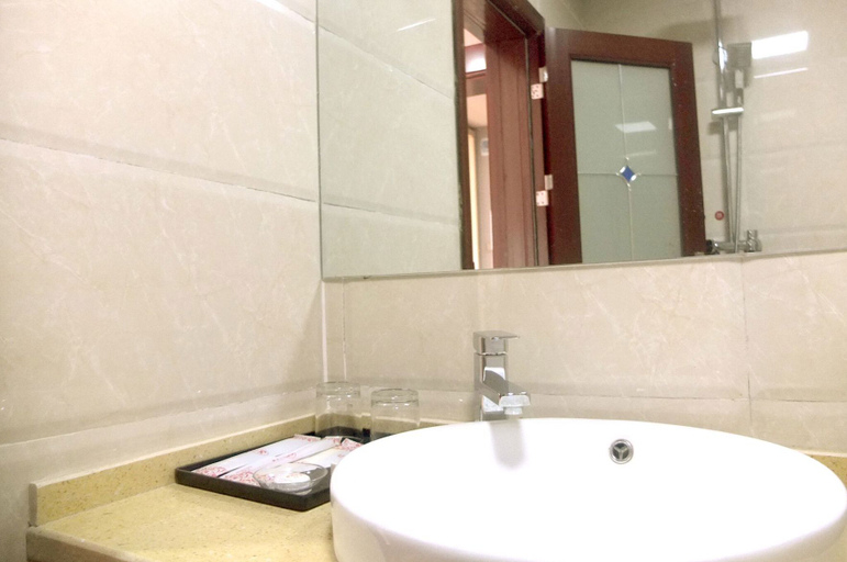Bathroom, Gelin Huatai Business Hotel, Zhumadian