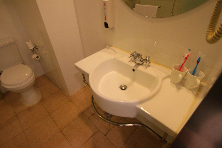 Bathroom 3, Orange Hotel (Shanghai Hongqiao Railway Station Jiuting), Shanghai