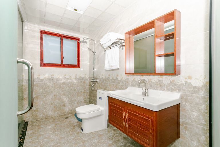 Bathroom 3, Zhuoyue Business Express Hotel, Nanyang