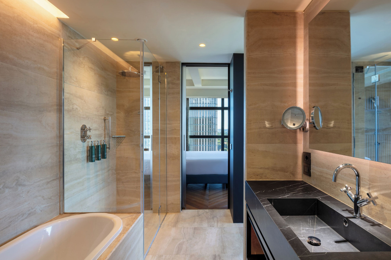 Bathroom 5, Hilton Rome Eur La Lama, Rome