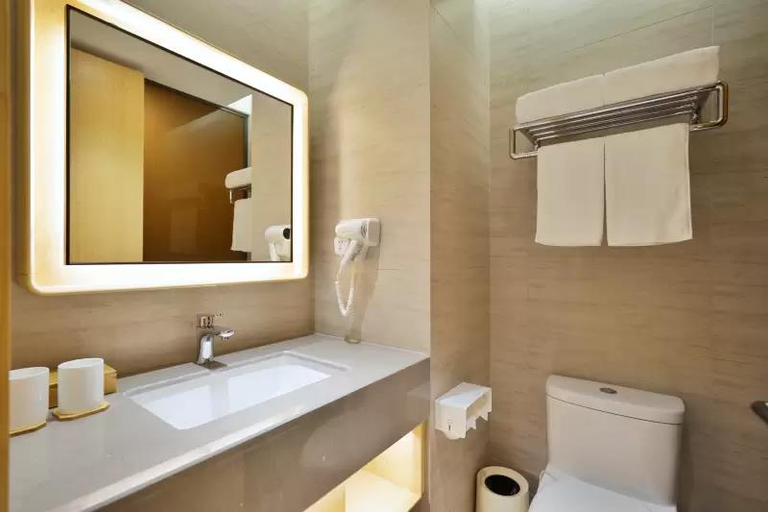 Bathroom 3, Ji Hotel (Shanghai Yingao West Road), Shanghai