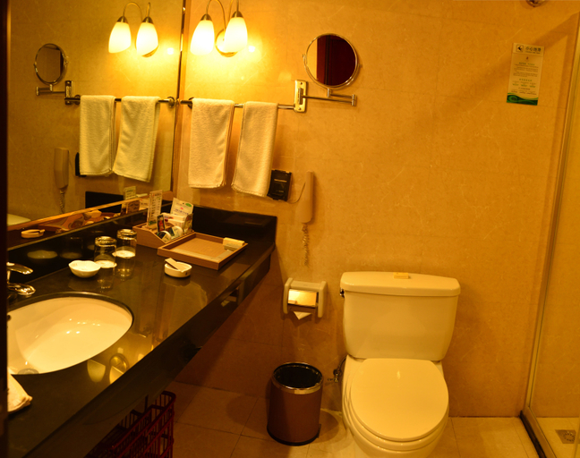 Bathroom, Shan Shui Garden Hotel, Tianshui