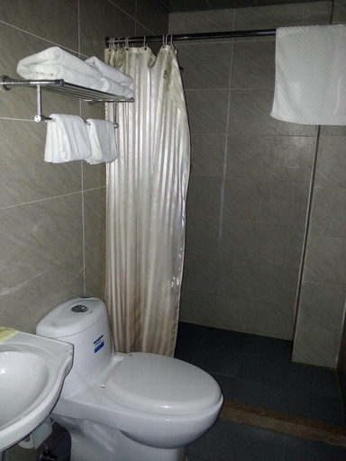 Bathroom, Junyi Hotel(Lujia Town Tongjing Road store), Suzhou