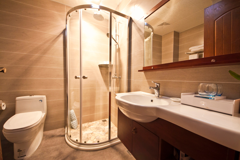 Bathroom 2, Zhoujia Shanfang Family Hostel, Nanping