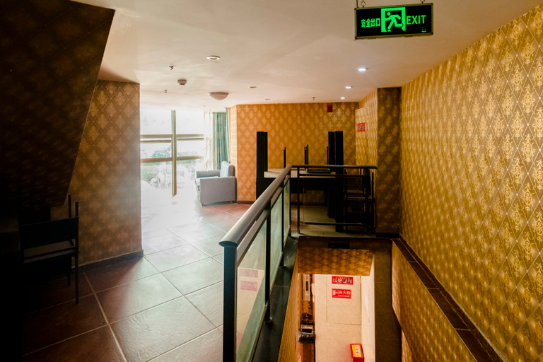 Others 4, Yi Zhan Hotel, Chongqing