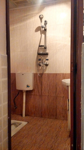 Bathroom, Luodai Haifa Hotel, Chengdu