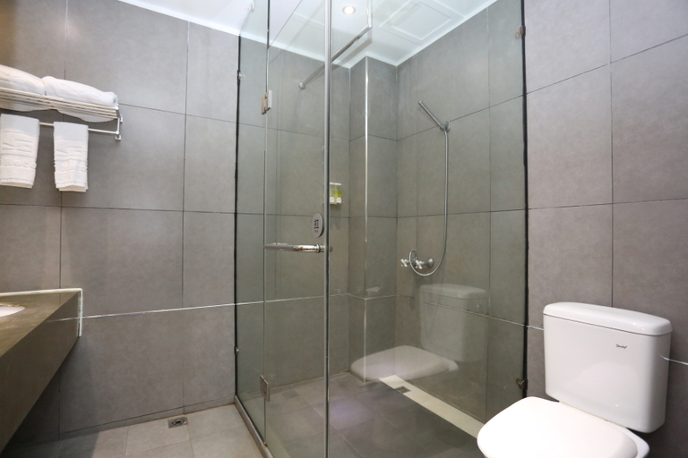 Bathroom 3, Yijia Hotel, Changsha