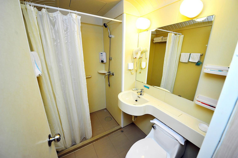 Bathroom 3, Jinjiang Inn Xiamen Jimei Xinglin Branch, Xiamen