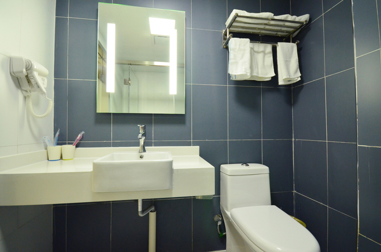 Others 3, Hanyi Hotel (Donghu), Wuhan