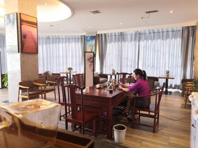 Food & Drinks 3, Dongfang International Hotel, Qiandongnan Miao and Dong