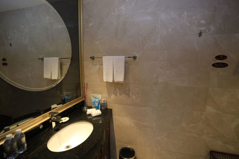 Bathroom 3, Xuehao Hotel, Chongqing